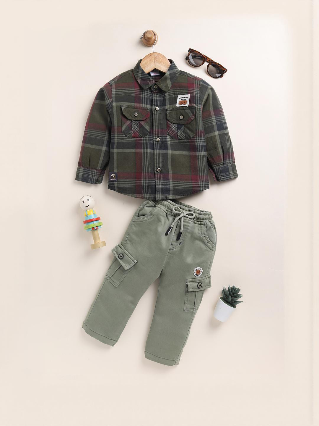 UNO KIDS Boys Green Pure Cotton Clothing Set