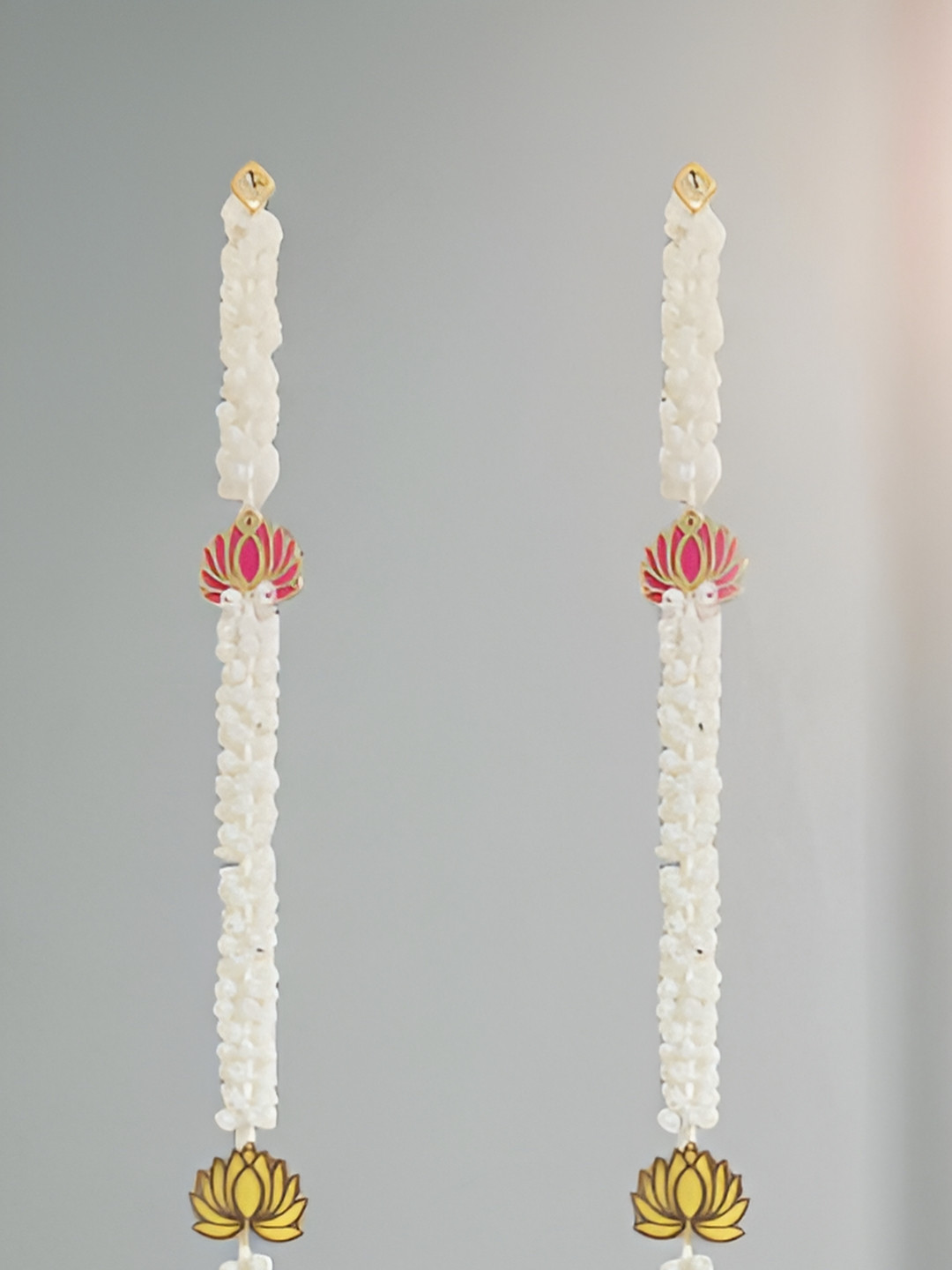 GADINFASHION White & Pink 2 Pieces Door Hanging Torans