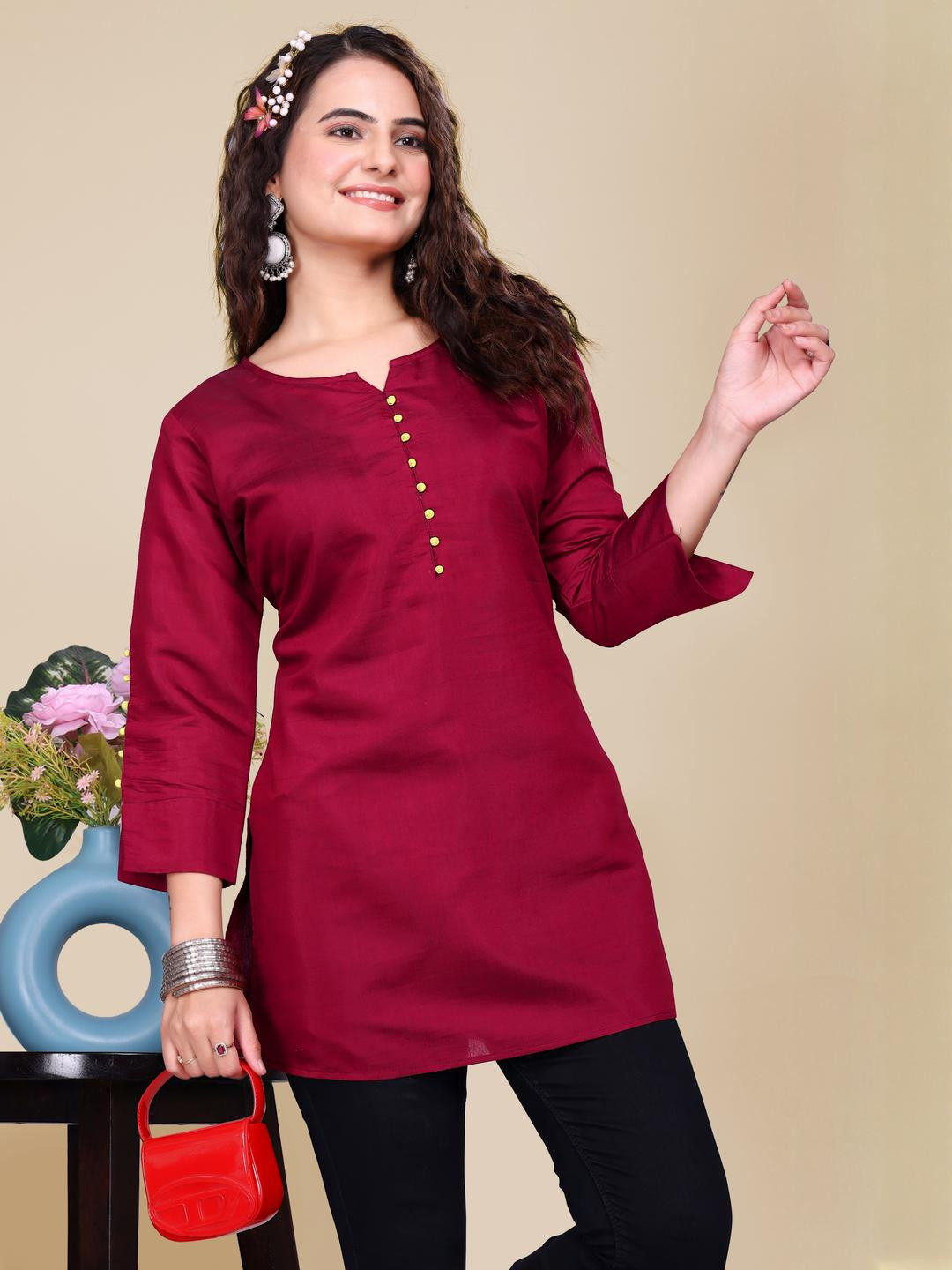 VS MALL Round Neck Tunic