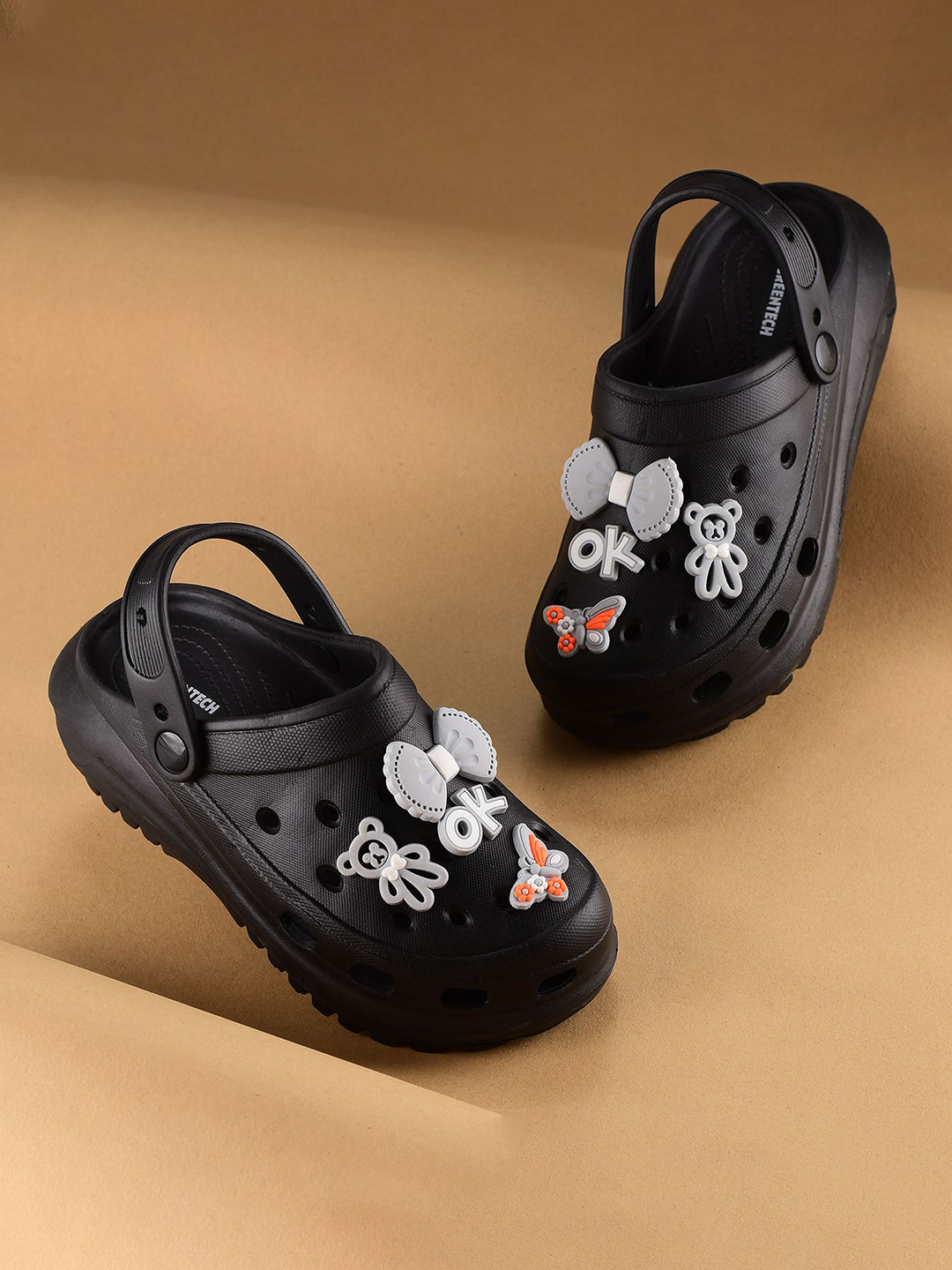 Greentech Charms Women Self Design Clogs