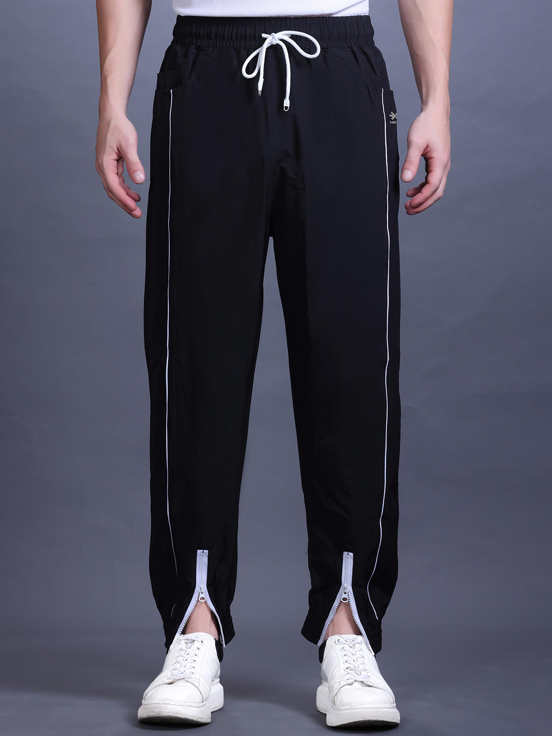 HRX by Hrithik Roshan Men Mid-Rise Rapid-Dry Trousers