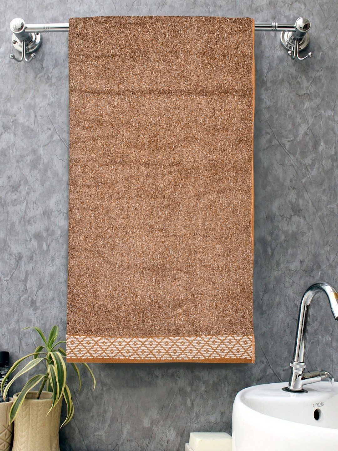 Home Fresh Brown & Orange Colored Printed Pure Cotton 450 GSM Bath Towel