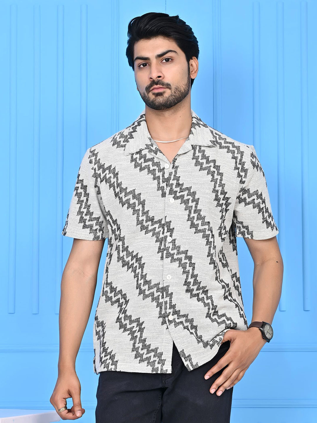 ARBOUR Men India Slim Fit Geometric Printed Cuban Collar Casual Shirt