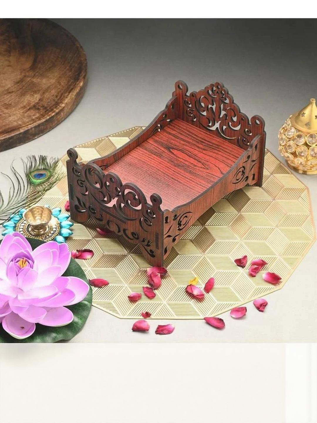 Gojeeva Engineered Wood Lord Krishna Bed