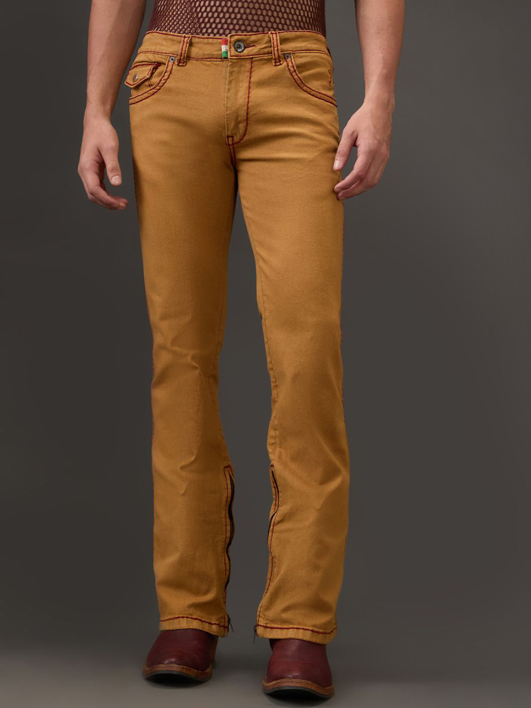 mode de base Men Bootcut Low-Rise Cotton Reversible Saddle Stitch & Zipper Bottom Jeans