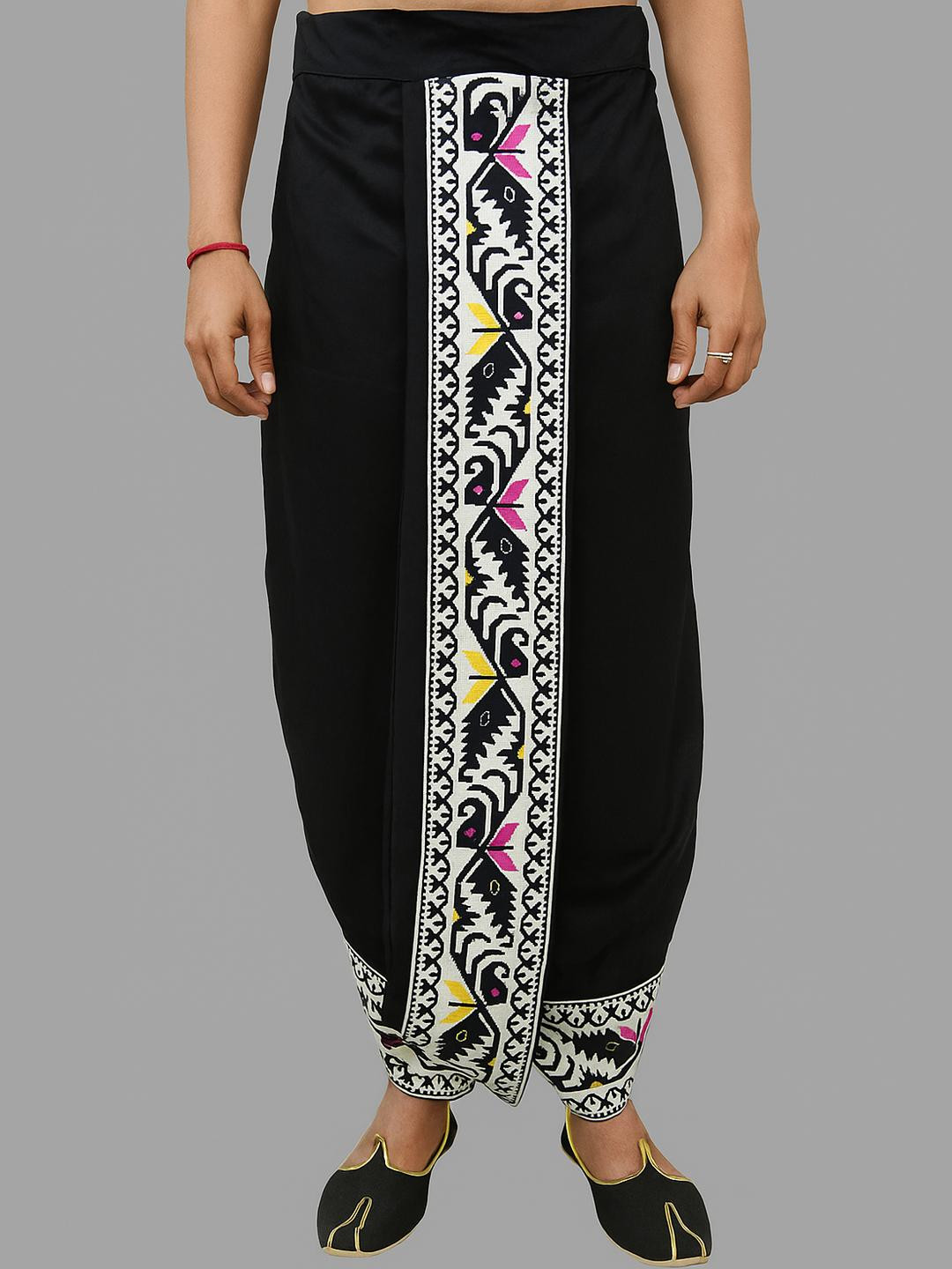 AMIT ONLINE Men Ready-to-Wear Self Design Dhoti Pant with Jamdani Border