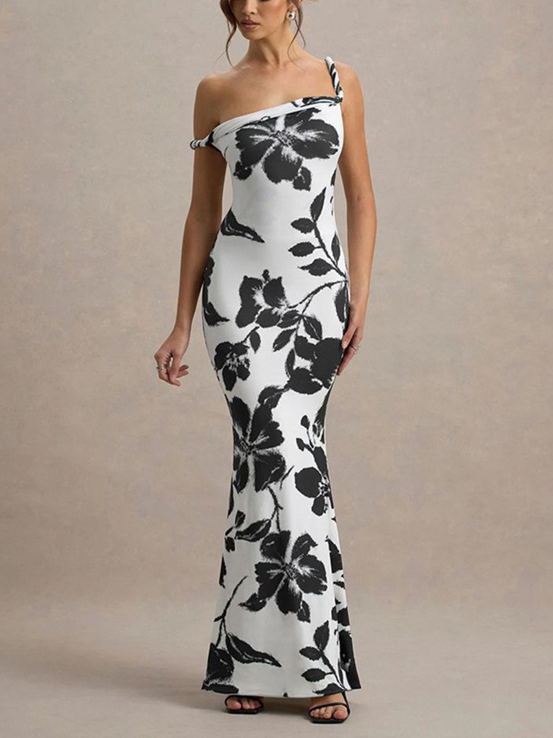StyleCast x Revolte Women Printed Shoulder Straps Georgette Bodycon Maxi Dress