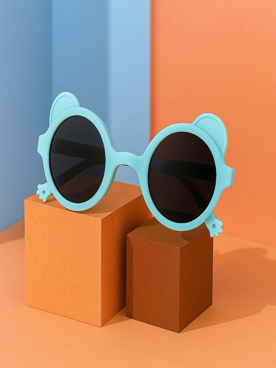 ANNA CREATIONS Girls Pack of 3 Girls  Hair Accessory And Sun Goggles Se