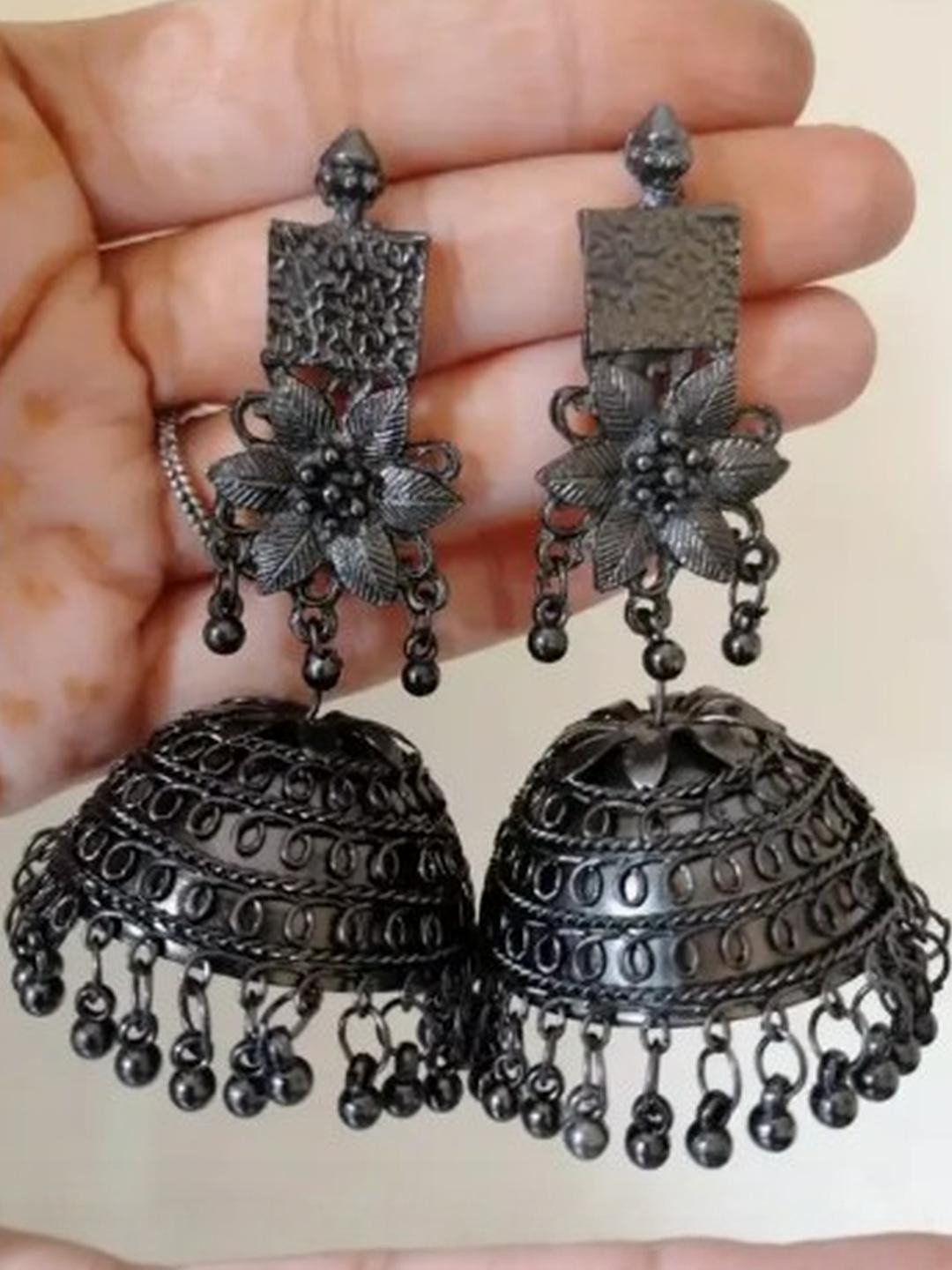 Sangria Oxidised Alloy Artificial Beads Earrings