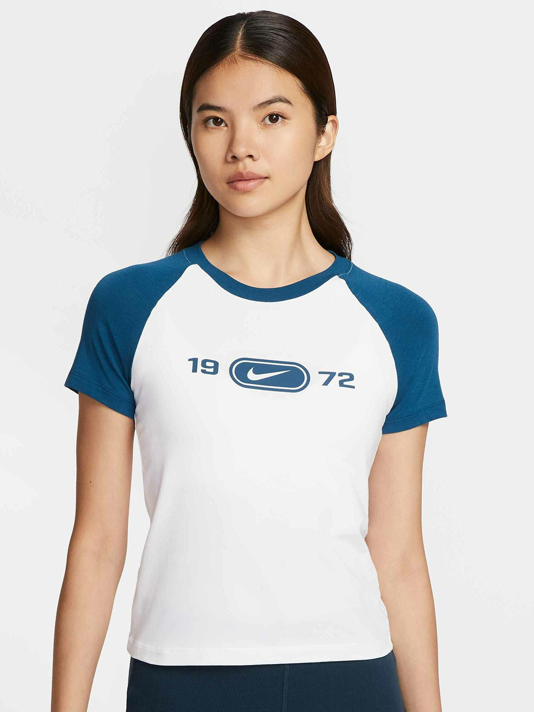 Nike Women Sportswear Chill Knit Slim Fit Graphic Cotton T-shirt