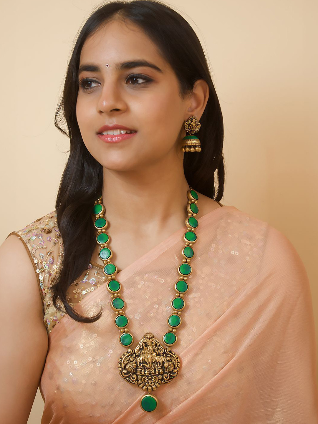 JUMKEY Ganesha-Charm Long Temple Jewellery Set