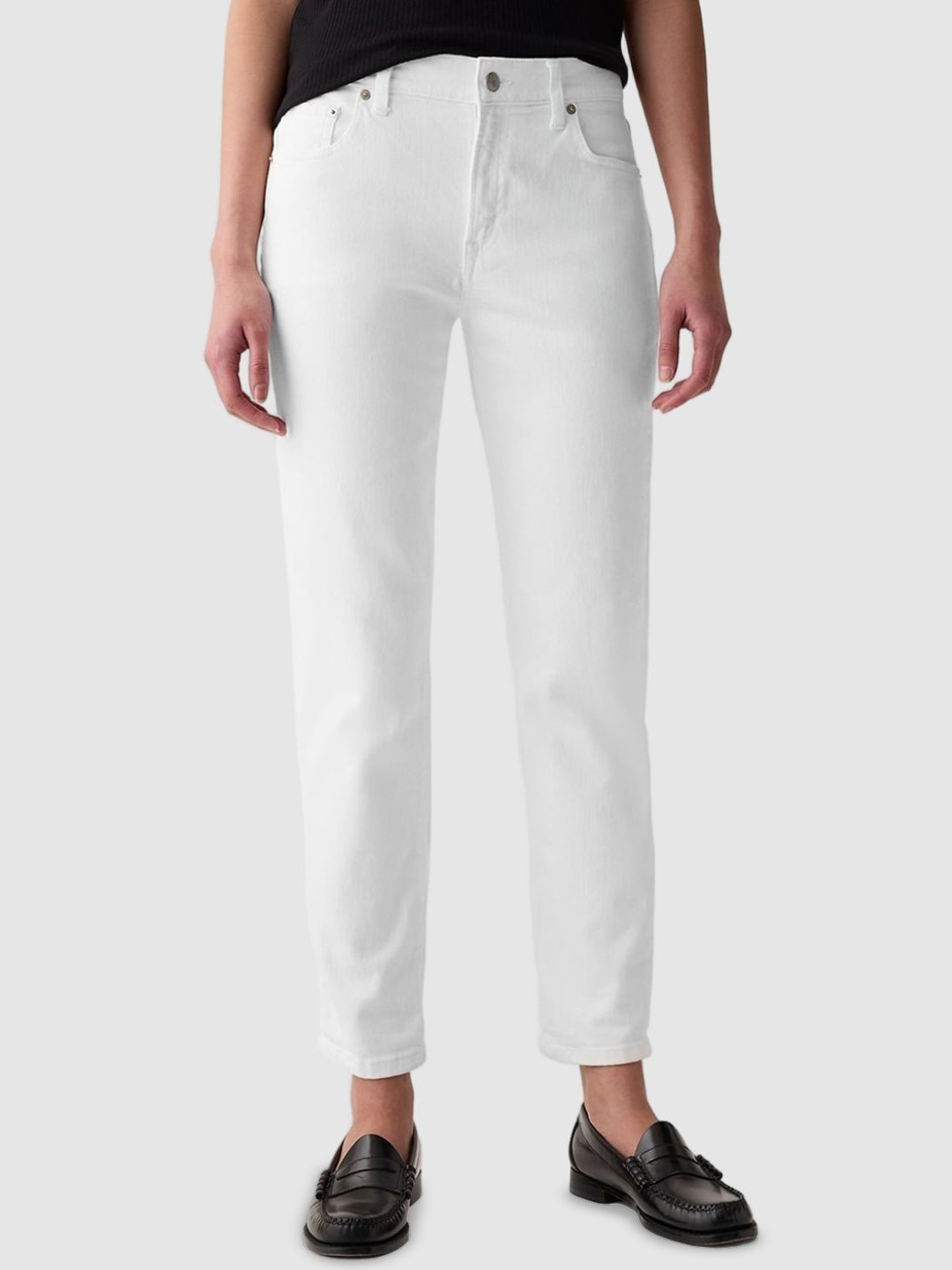 GAP Women Mid-Rise Girlfriend Fit Stretchable Jeans