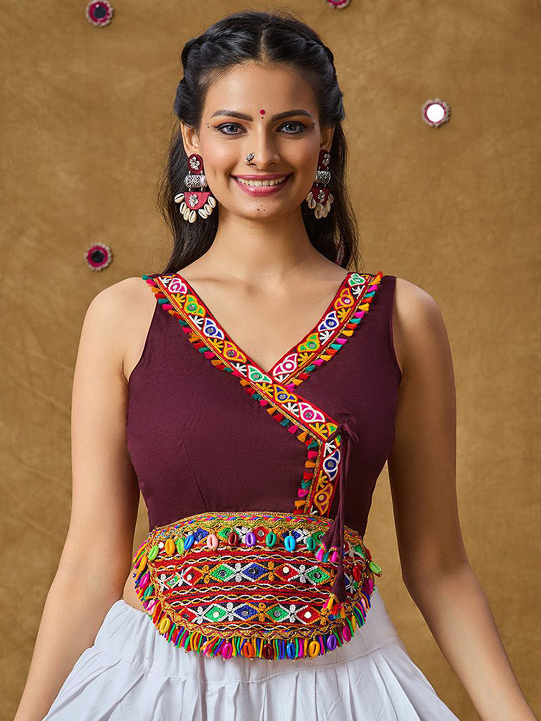 SALWAR STUDIO Embroidered Cotton Angarakha Style Sleeveless Saree Blouse