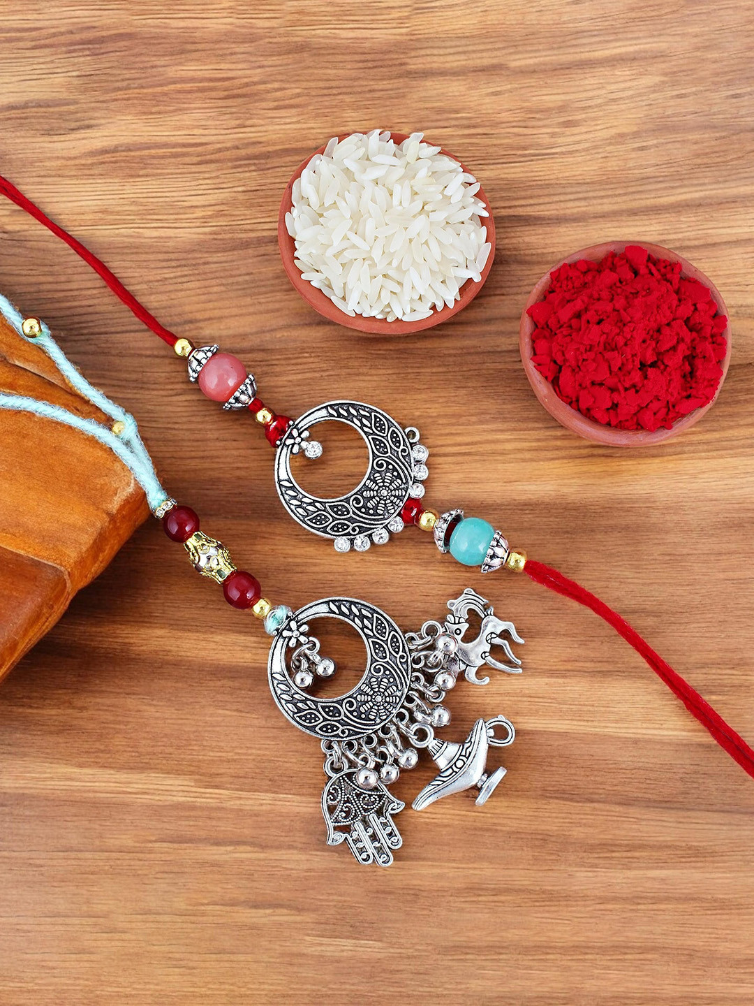 LUCKY JEWELLERY Silver-Plated Beaded Bhaiya Bhabhi Rakhi With Greeting Card