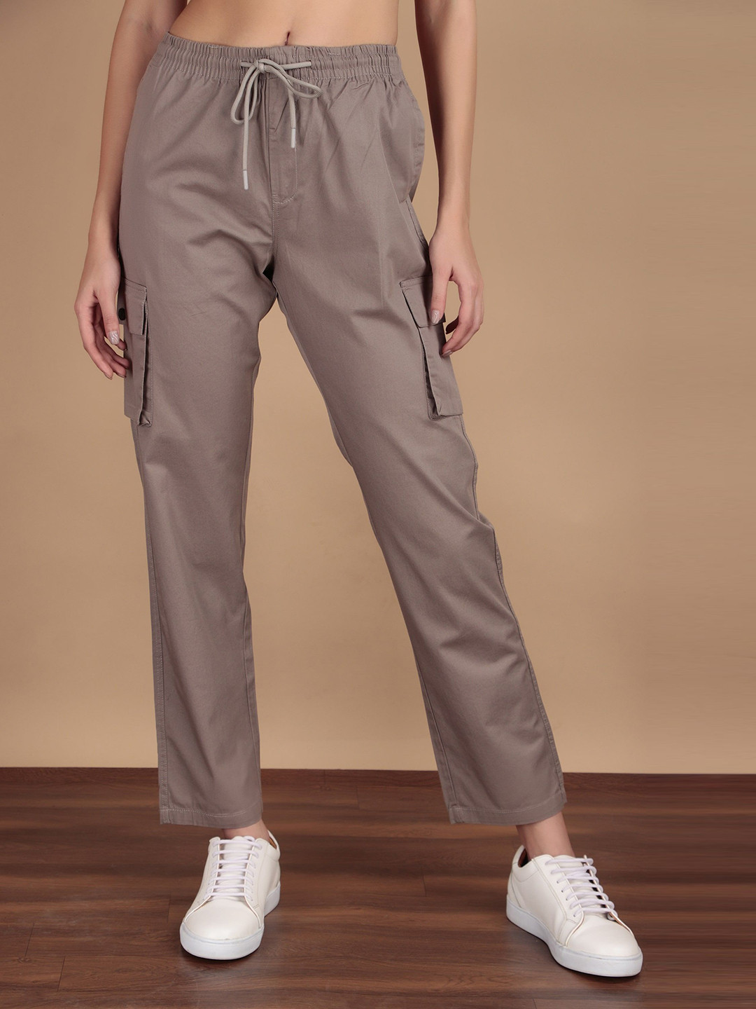 HAUWER 25Cargo Women Relaxed Mid-Rise Cotton Cargos Trousers