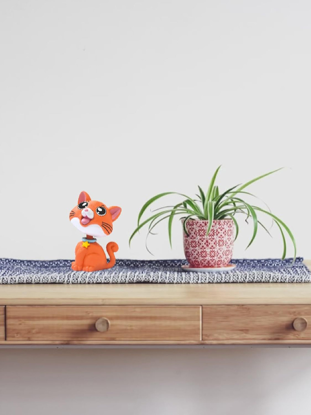 AUGEN Orange Colored Cat Bobblehead Showpieces