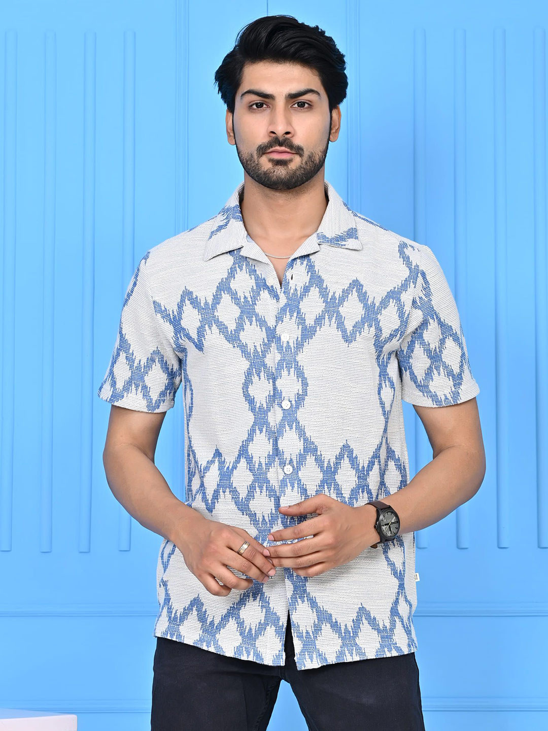 ARBOUR Men India Slim Fit Geometric Printed Cuban Collar Casual Shirt