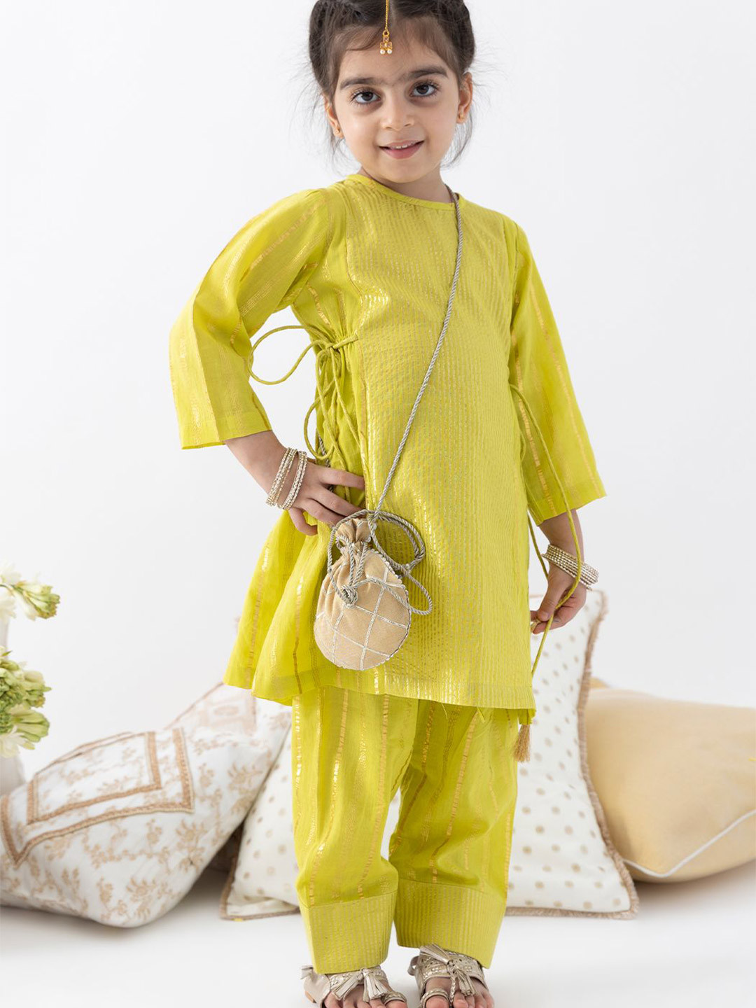 Tiber Taber Girls Stripes Lurex Kurta Set