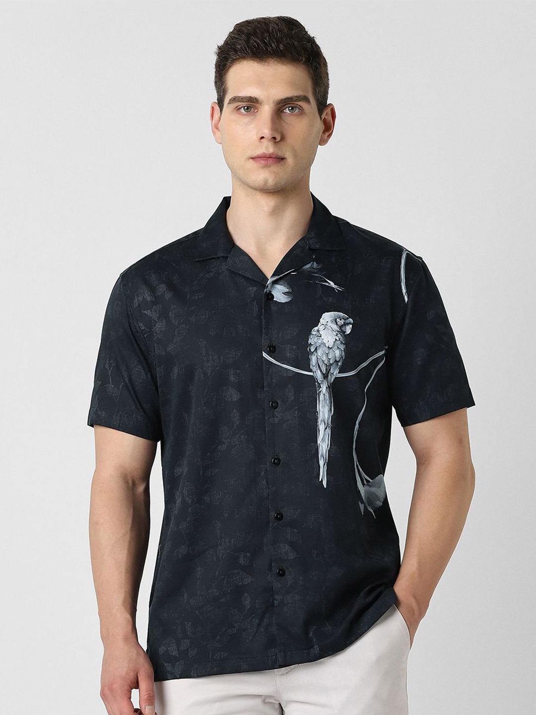 Van Heusen Men Graphic Printed Cuban Collar Pure Cotton Casual Shirt
