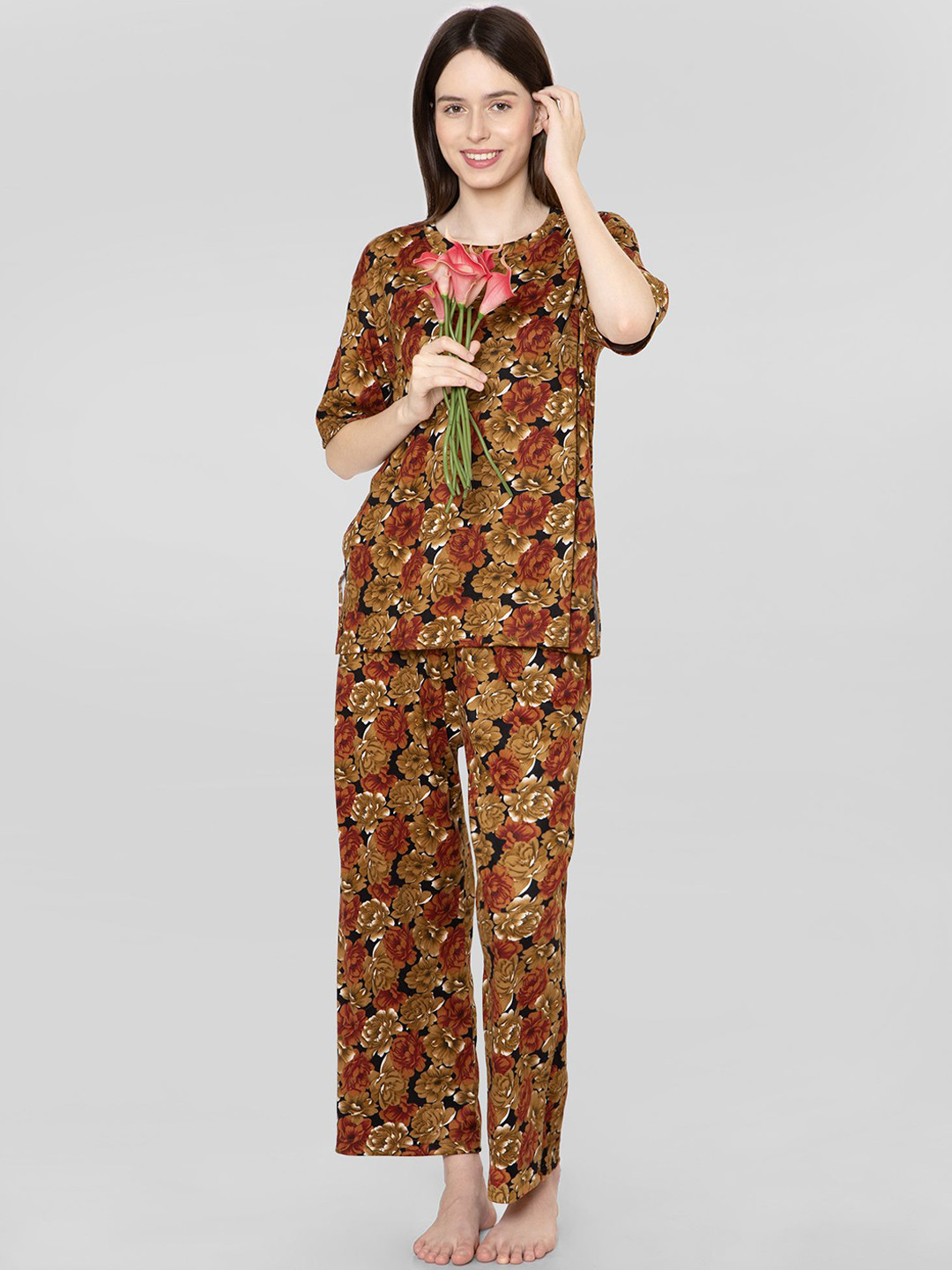 HAUTEMODA  Floral Printed Round Neck Night suit