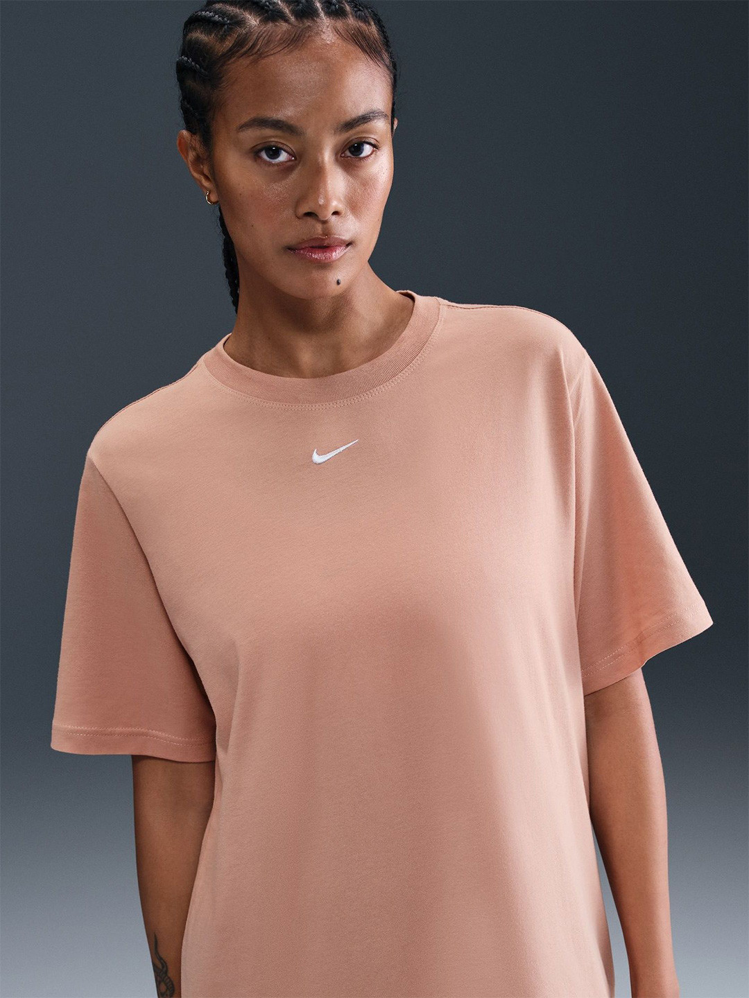 Nike Women Sportswear Relaxed Fit Solid T-shirt