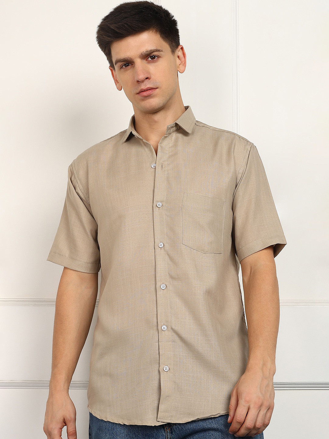 Metronaut Men Solid Spread Collar Casual Shirt
