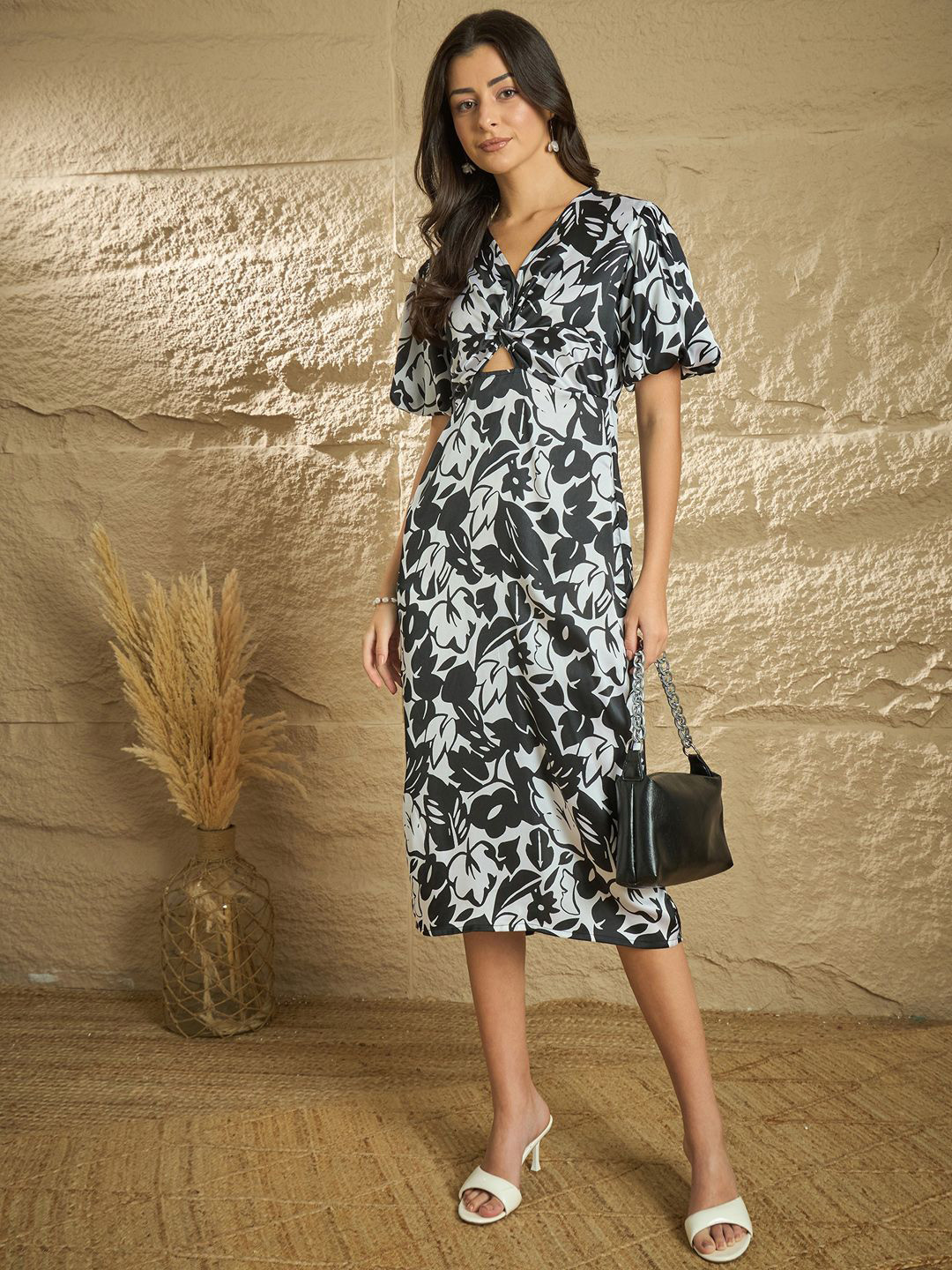 ZUMMER Wome Leaves Printed Front Twisted Puff Sleeve Cut-Outs Satin Sheath Midi Dress