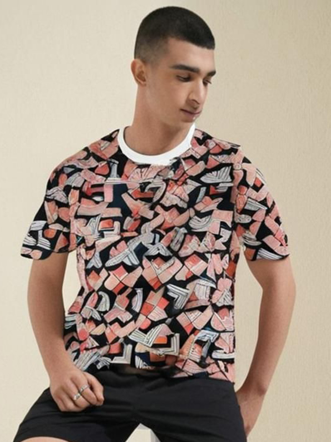 MACK JONNEY Floral Printed Round Neck Oversized T-shirt