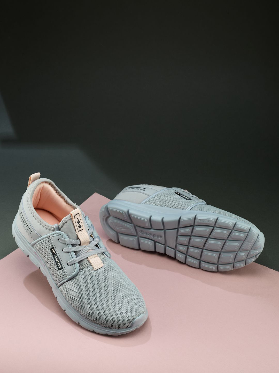 Campus Women DAFT Textured Basics Sneakers