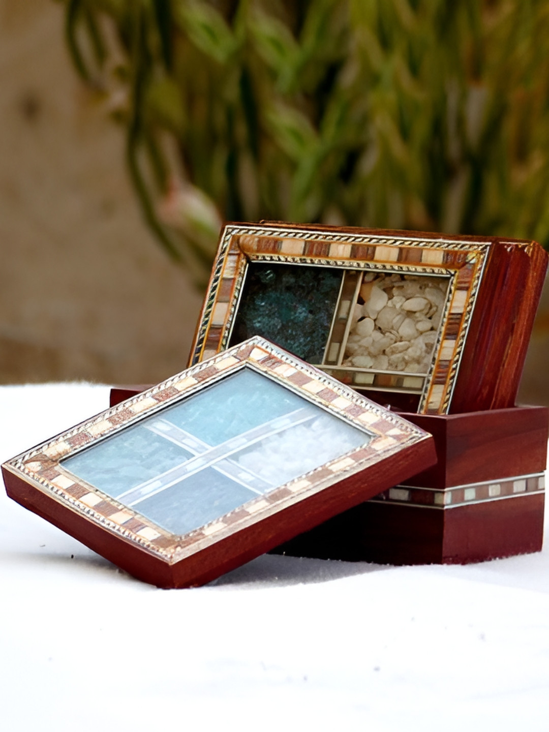 CRAFTAM 4-Pcs Brown & Blue Wooden Gemstone Tea Coaster