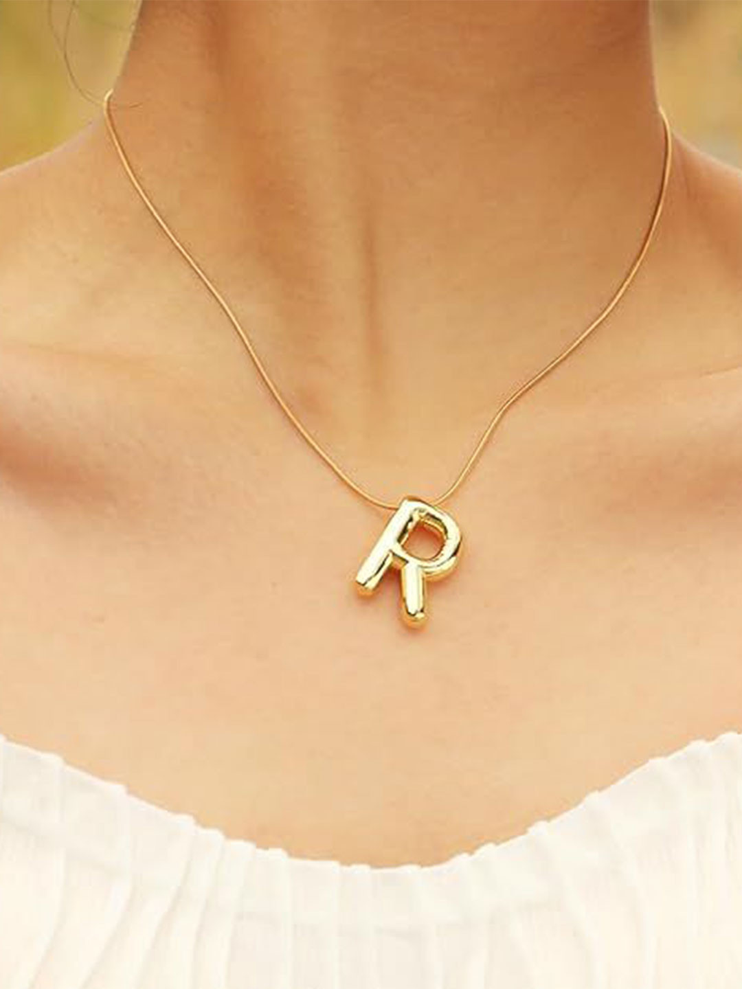 VIEN Stainless Steel Gold-Plated Chunky Balloon R Letter Pendant With Chain