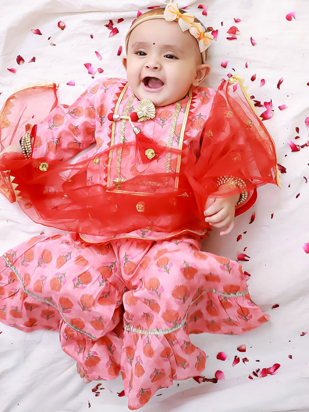 KID1 Girls Floral Printed Round Neck Gotta Patti Pure Cotton Kurta With Sharara & Dupatta