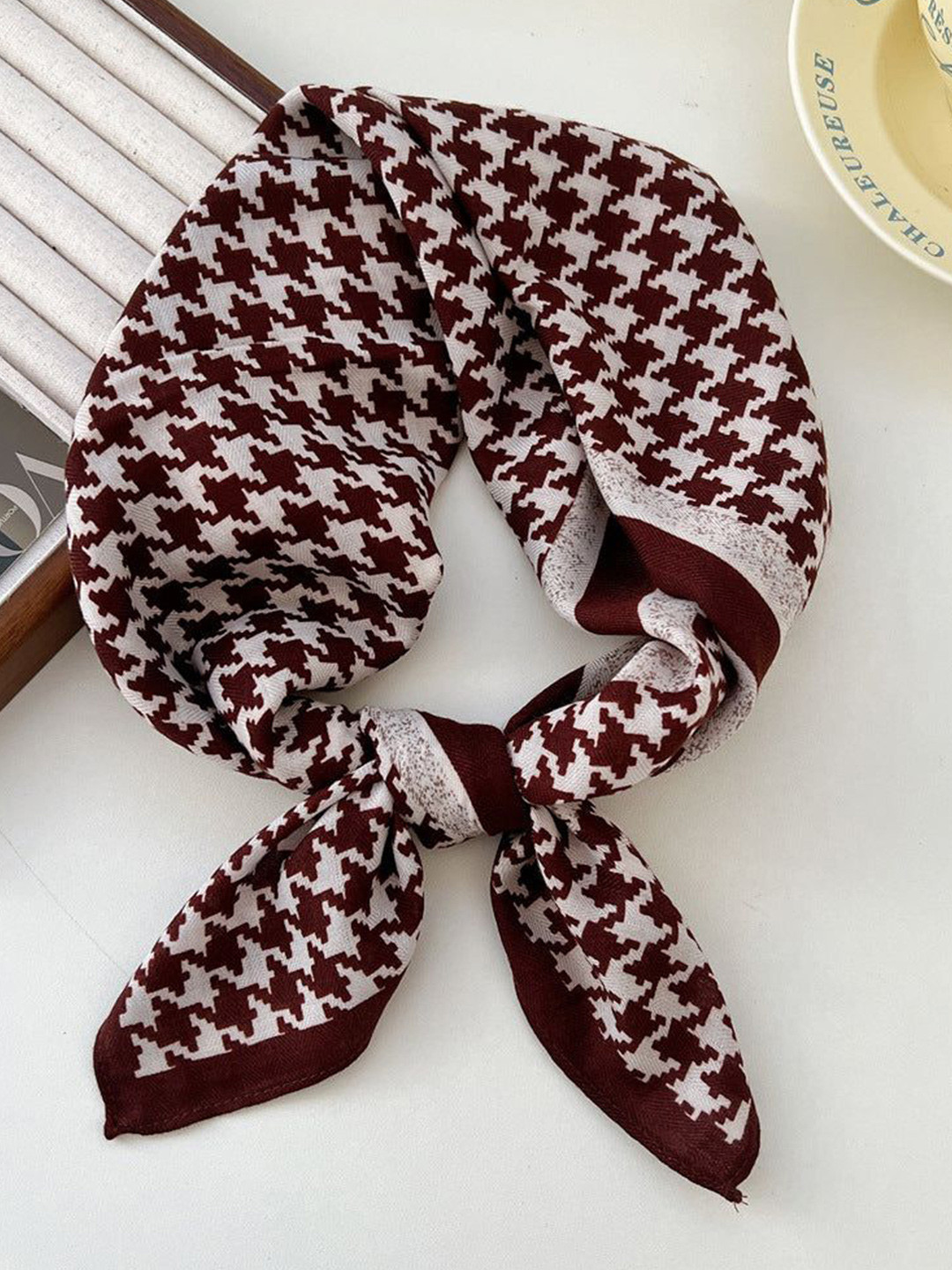 QUECY Women Houndstooth Checked Scarf with Solid Border