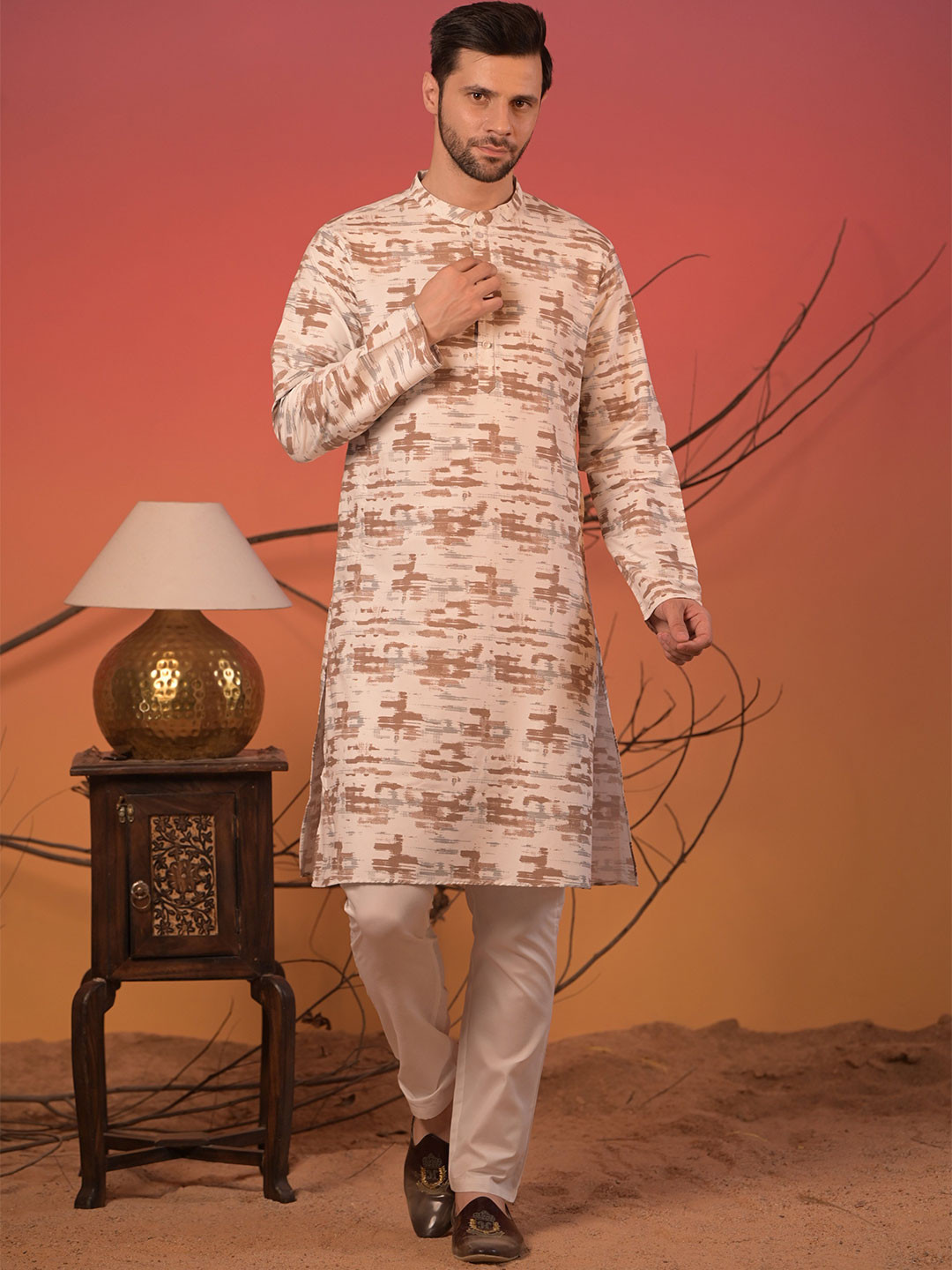 Rangkathaa Men Abstract Brushstroke Printed Mandarin Collar Cotton Kurta