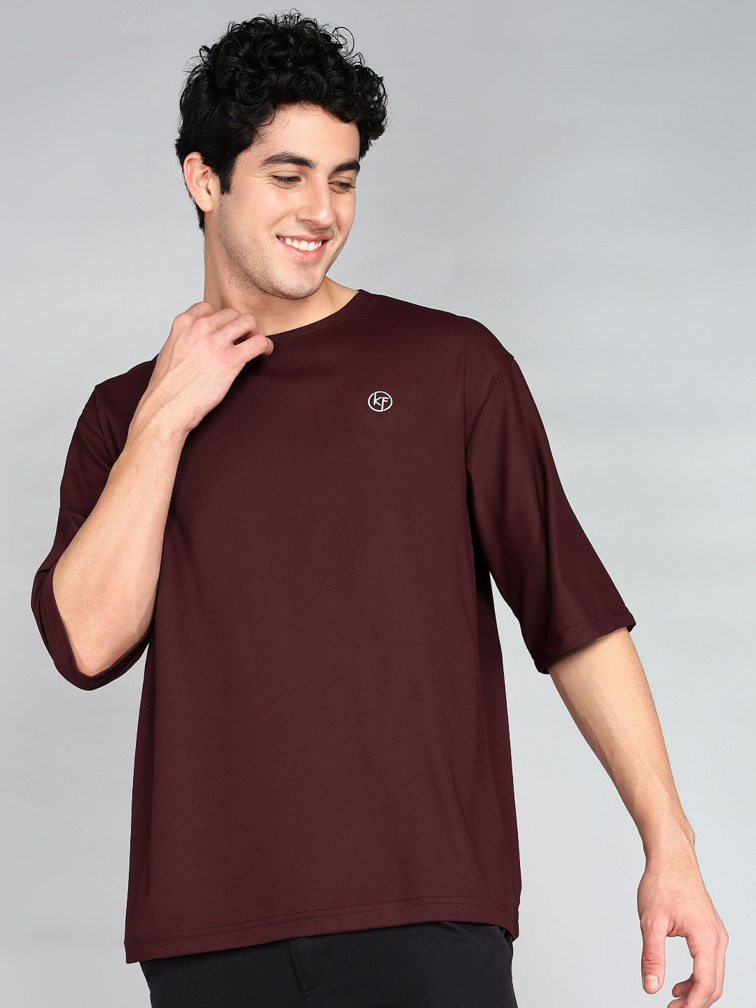 Kolor Fusion Men Solid Round Neck Oversized T-shirt