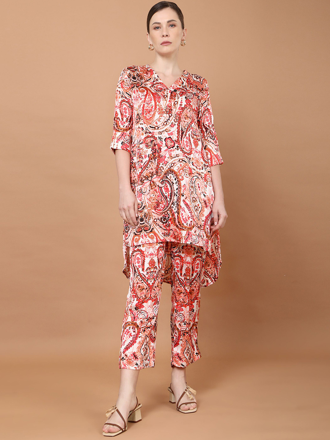Tamiska By Narendra Kumar Paisely Printed V Neck Tunic With Trousers Co-Ords