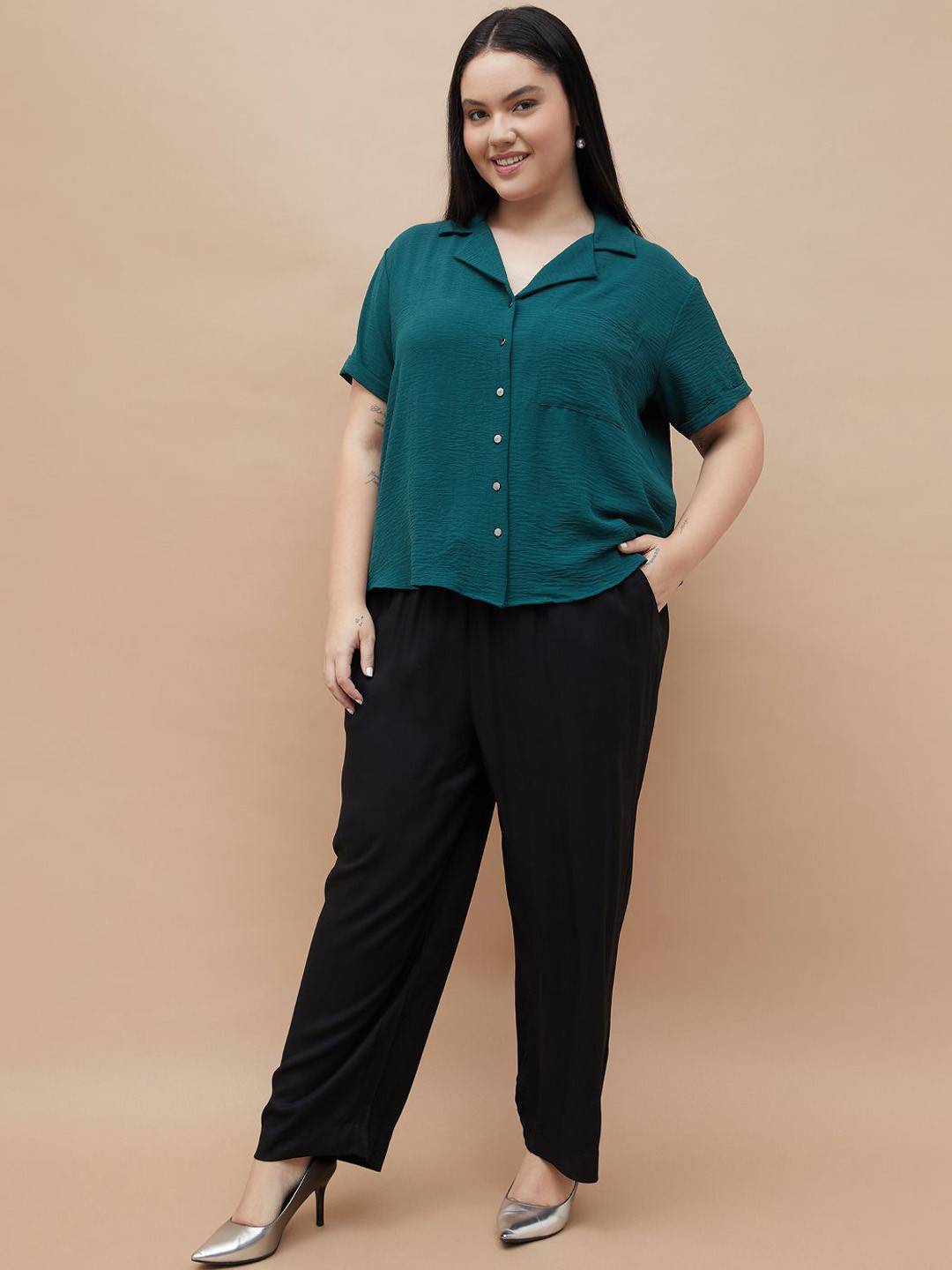 Nexus by Lifestyle Women Solid Regular Fit Mid-Rise Flat-Front Parallel Plus Size Trousers