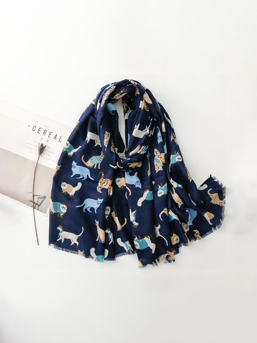 QUECY Women Animal Printed Stole with Frayed Border