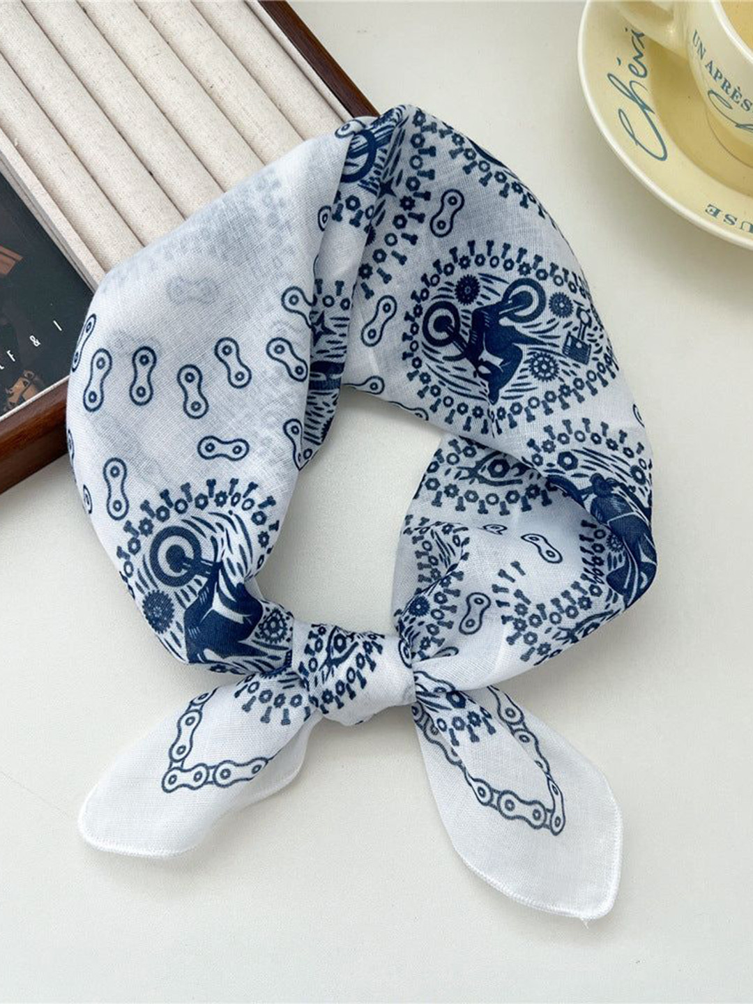 QUECY Women Cotton Motorcycle Chain Printed Scarf