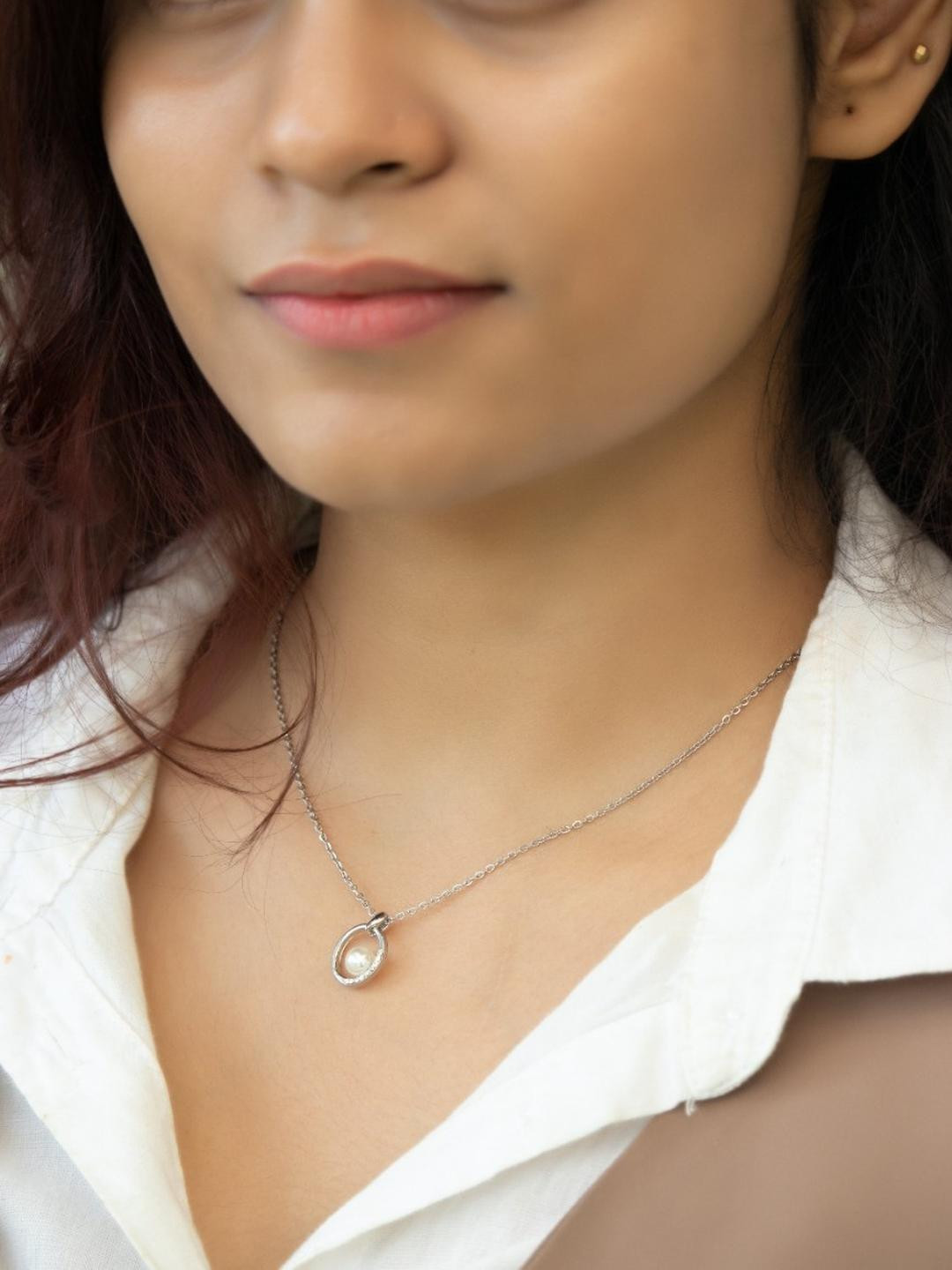 The Aira Bling Silver Stainless Steel Necklace