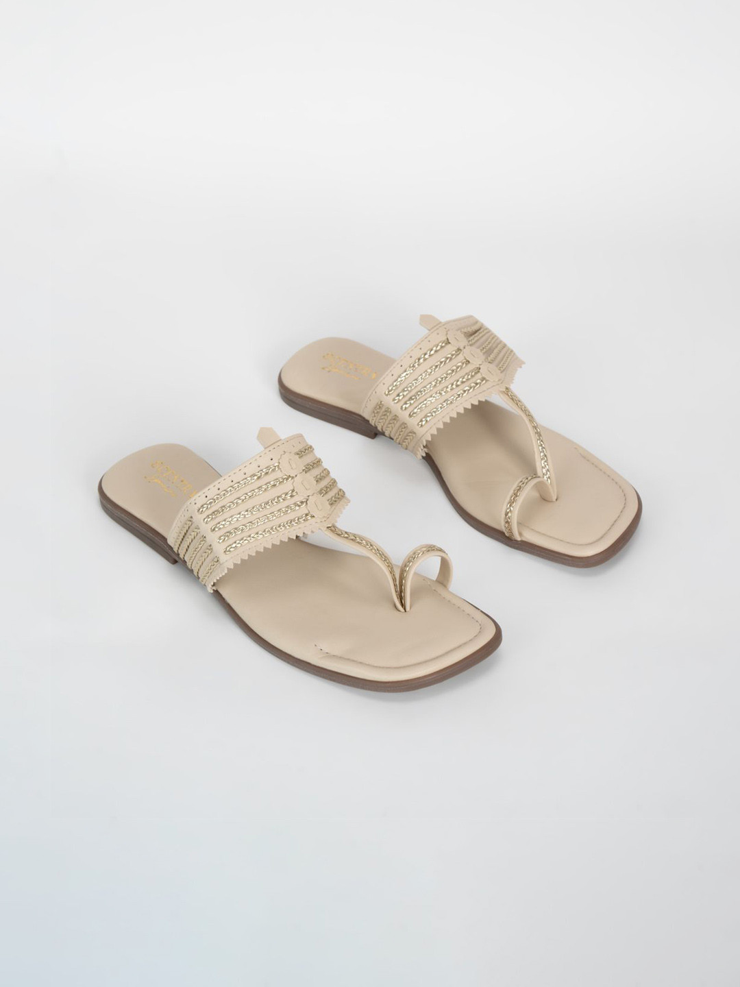 SCENTRA Women Embellished One Toe Flats with Western - Embellished