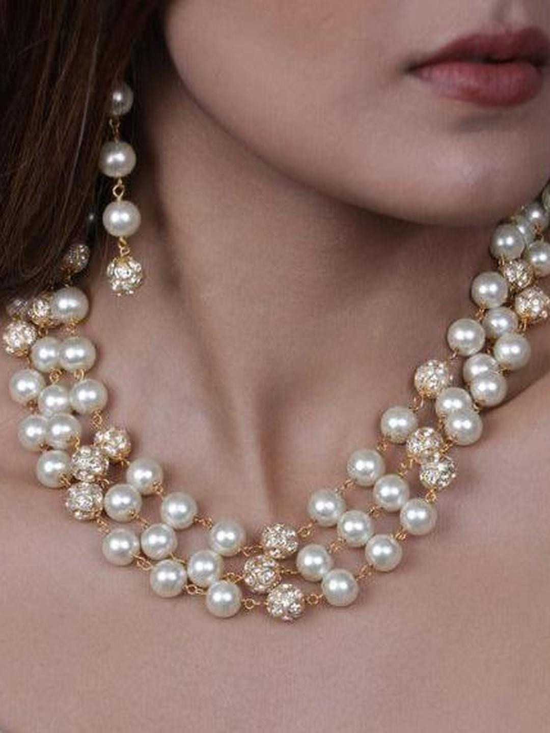 GEO JEWELS Gold-Plated Brass Pearls Jewellery Set