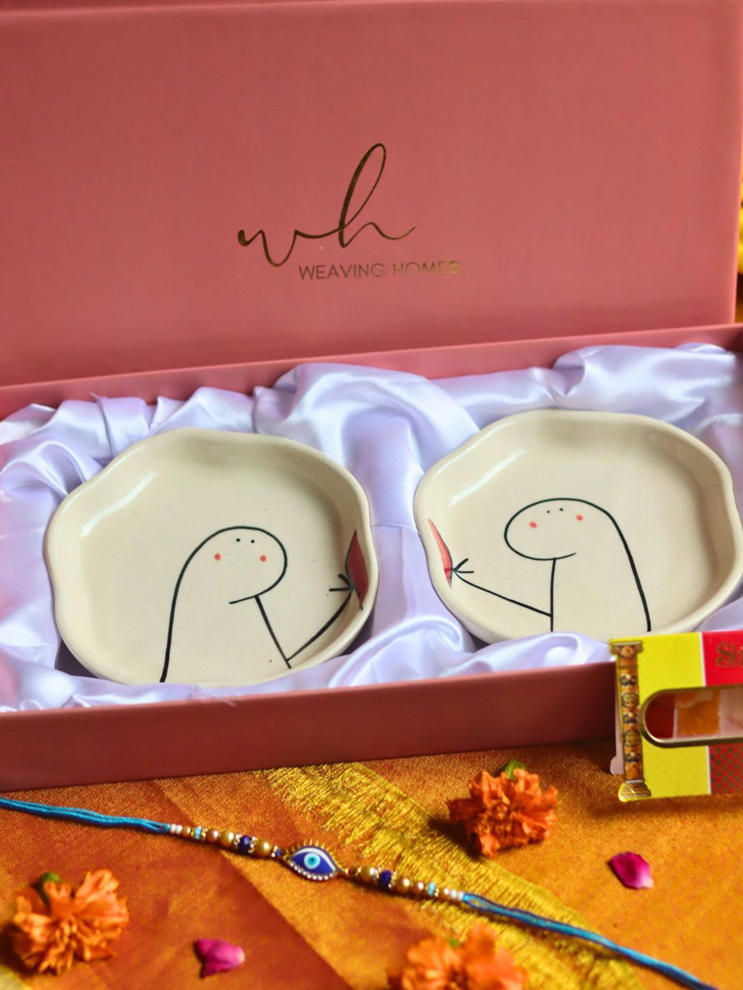 WEAVING HOMES Set Of 2 Dessert Plate With 1 Rakhi & Roli Chawal