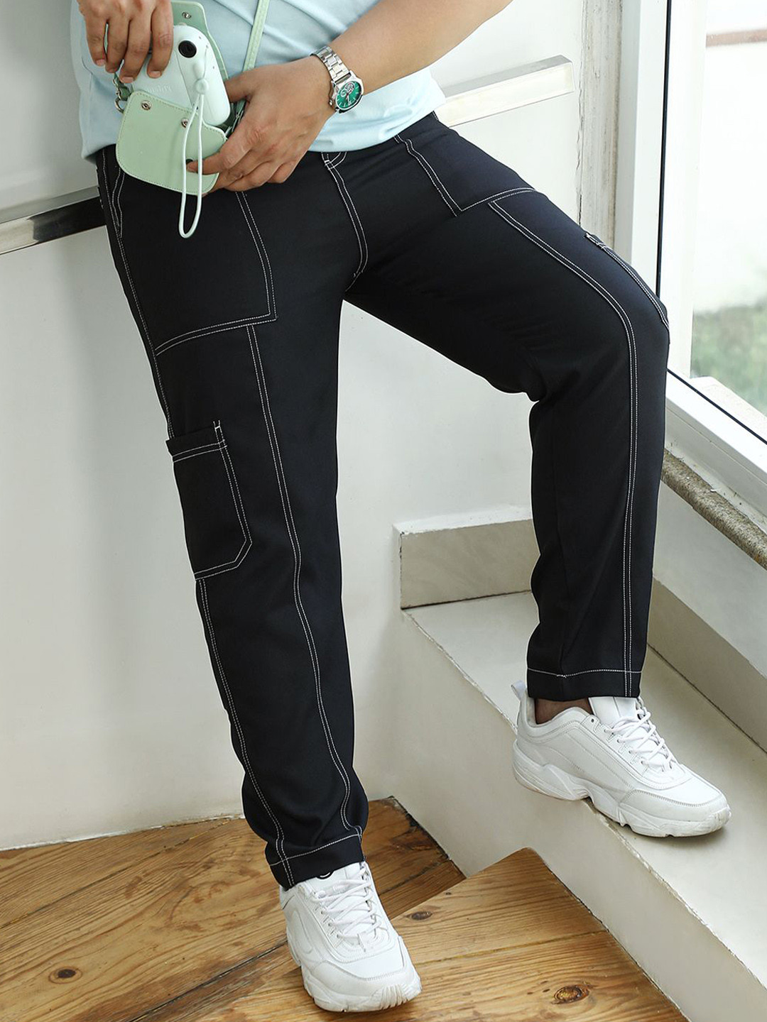 Instafab Plus Men Self Design Comfort Relaxed Fit Mid-Rise Flat-Front Cargos