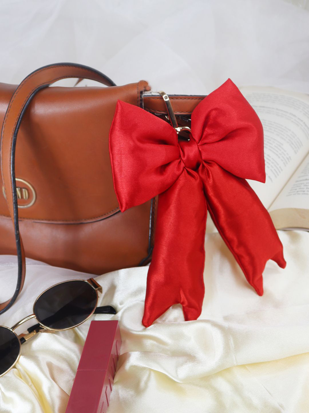 Soho Boho Studio Women Kiki Sobowbow Bag Bracelet Charms