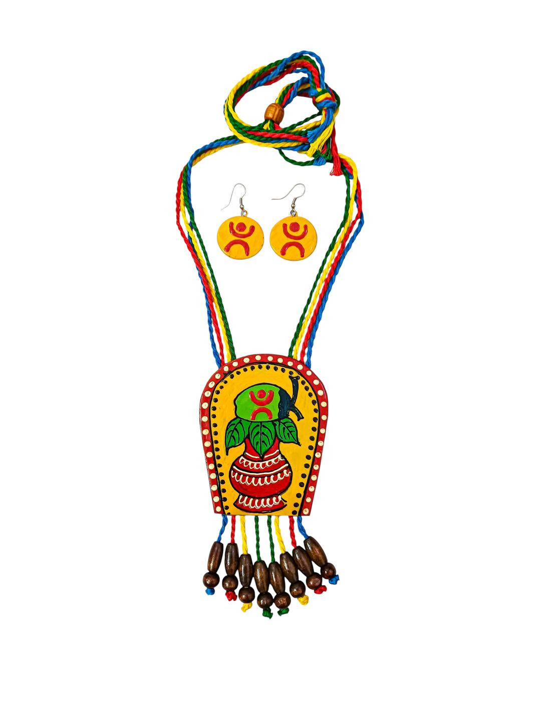 SOUNDARYA BOUTIQUE Multicoloured Clay Necklace & Earring Set