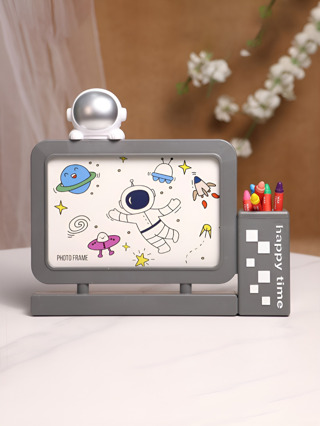 Art Street Grey & White Creative Astronaut Table Photo Frame With Pen Holder