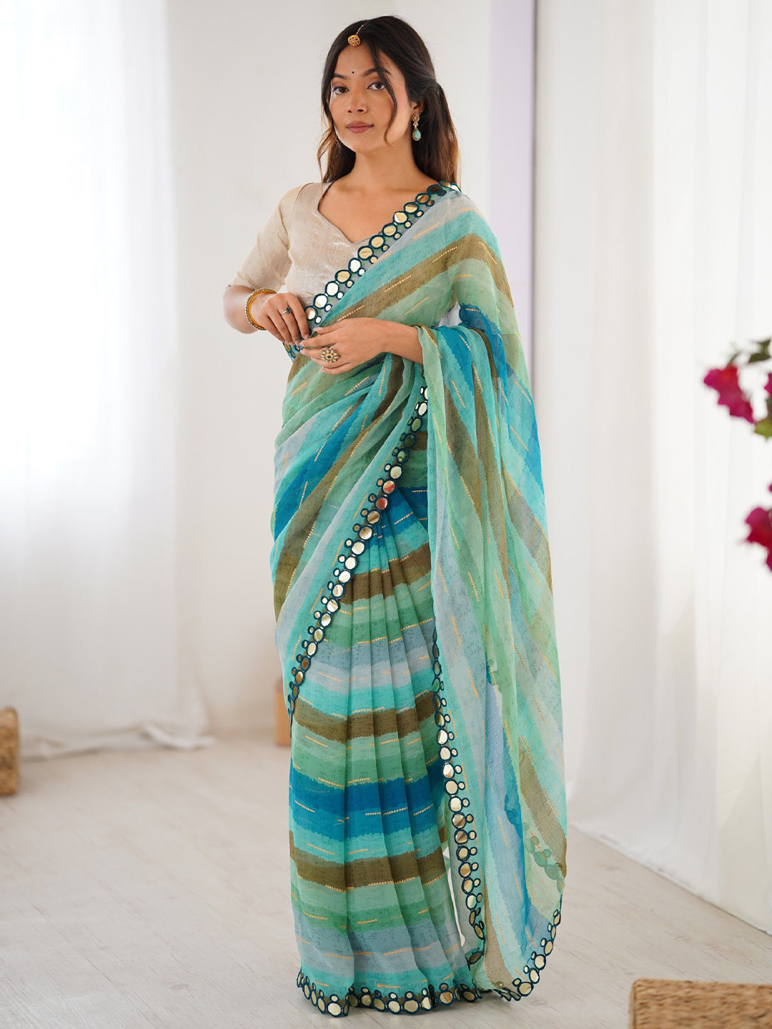 KALINI Leheriya Printed Mirror Work Saree With Contrast Blouse Piece