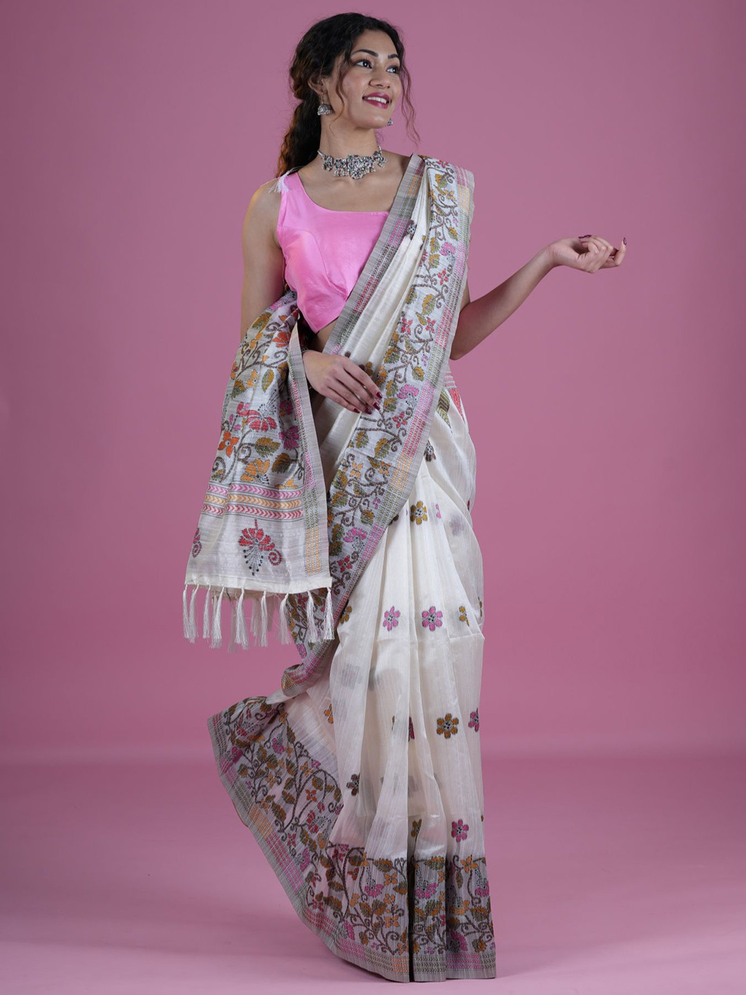 Taashi Thread-woven Floral Pattern Linen Saree