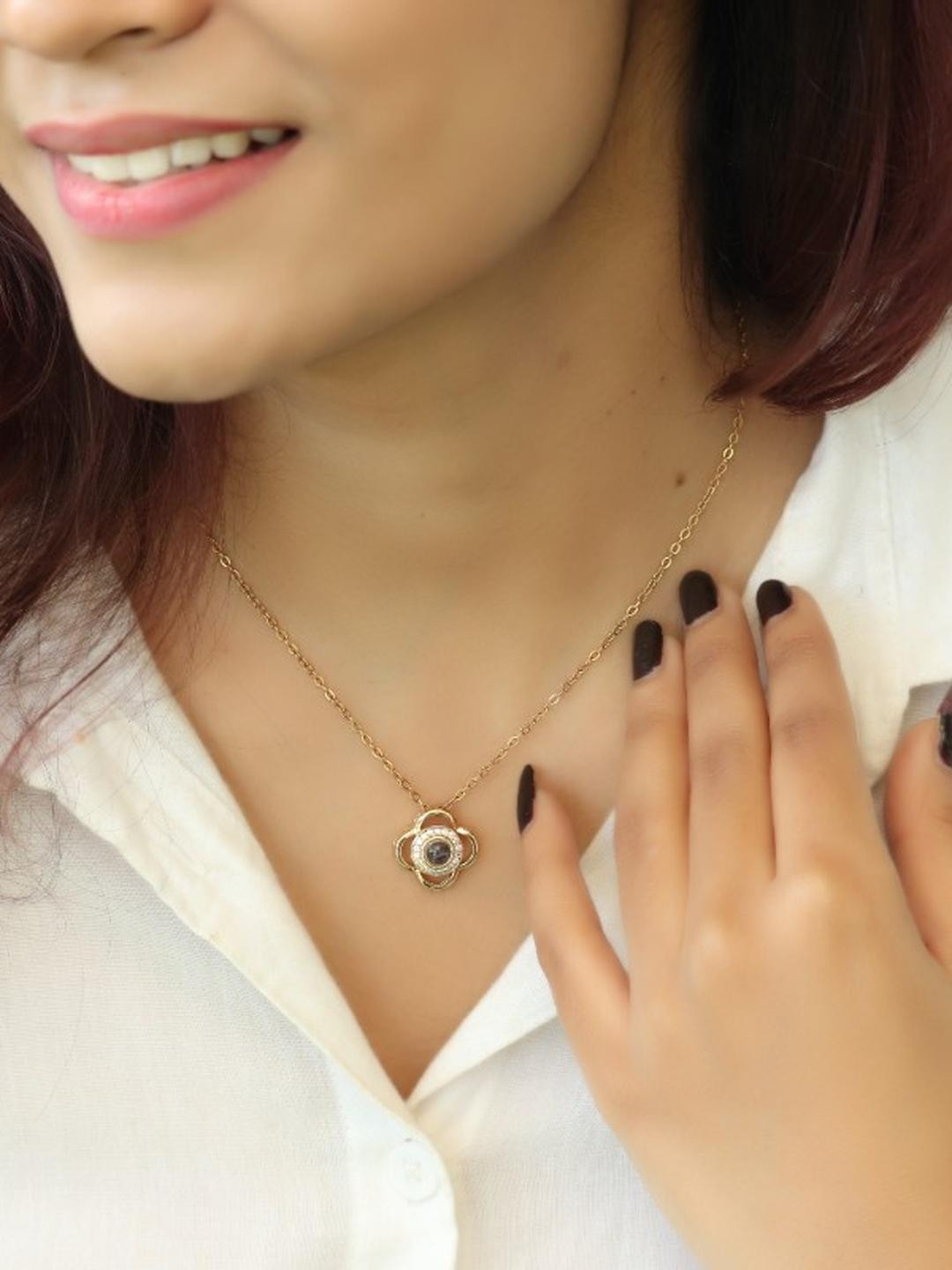 The Aira Bling Gold Stainless Steel Necklace